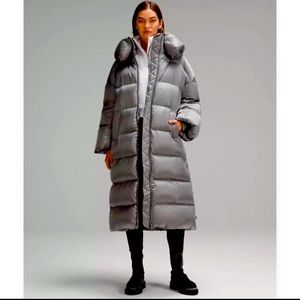 Lululemon Down-Filled Long Puffer Coat Jacket - size 4 (oversized)